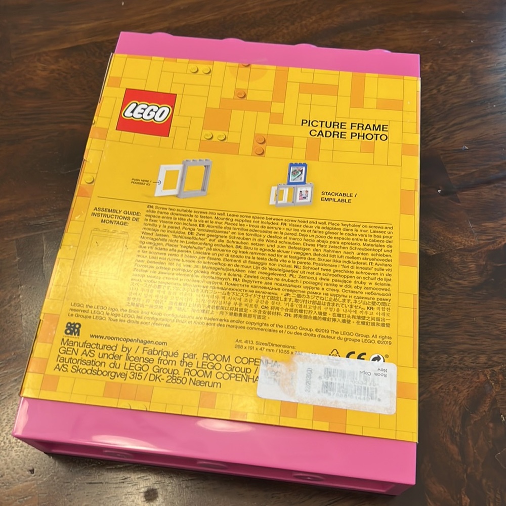 Pink Lego Frame - Picture 2 of 2